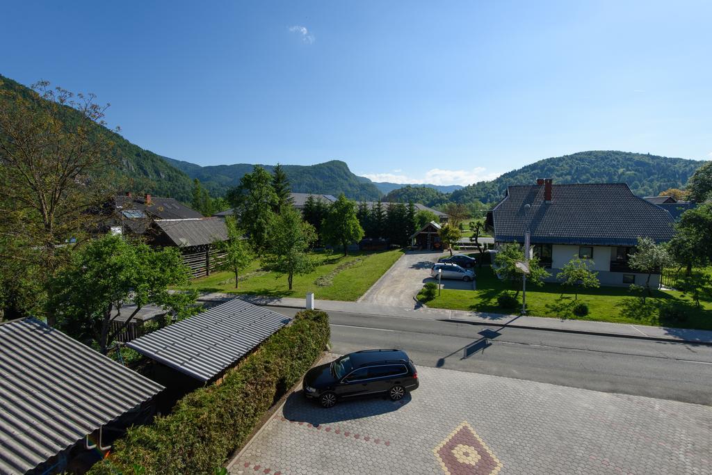 Penzion Vila Bistrica Bohinjska Bistrica Bagian luar foto