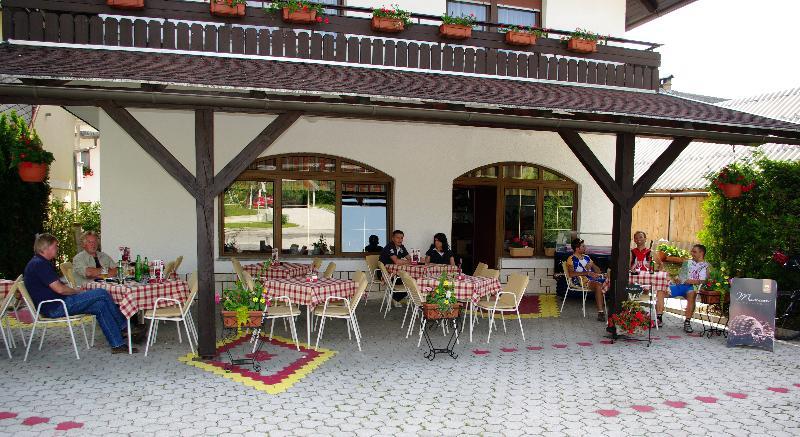 Penzion Vila Bistrica Bohinjska Bistrica Bagian luar foto